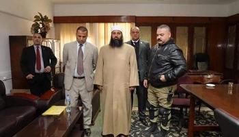 المأذون المزيف بعد القبض علبه