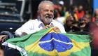 A Santos, le président brésilien Lula rend hommage au "Roi" Pelé