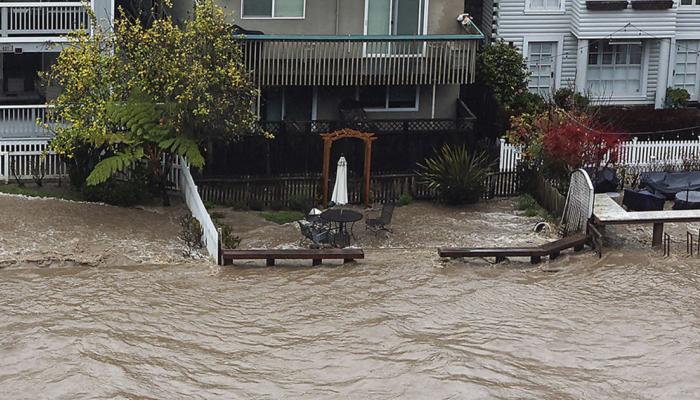 De violentes tempêtes continuent de ravager les États-Unis