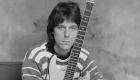 وفاة النجم الإنجليزي جيف بيك.. خامس أفضل عازفي الجيتار على الإطلاق 