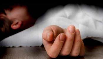 العنف ضد الأبناء أحد نواتج الخلافات الأسرية- توضيحية