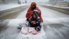 افزایش تلفات سرمای شدید در افغانستان به بیش از ۱۲۰ نفر