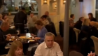 زن انگلیسی شوهر مرده‌اش را در ویدئوی تبلیغاتی رستوران دید!