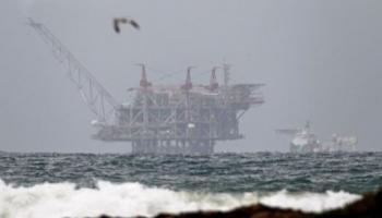 منصة لإنتاج الغاز الطبيعي في بلدة دور الساحلية شمال إسرائيل