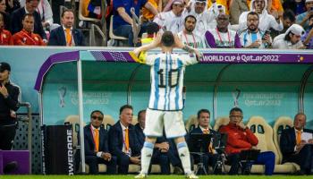 ميسي يستفز فان جال في كأس العالم 2022