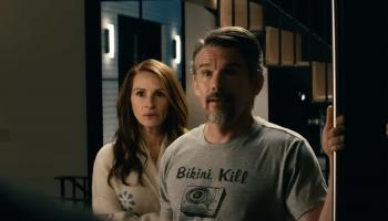 مشهد من فيلم The world Behind