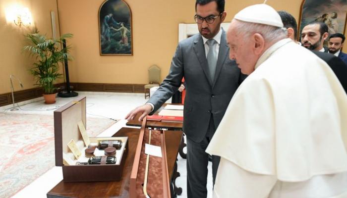 Sultan Al Jaber et le pape François