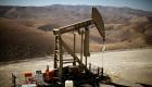 أسعار النفط تصعد 2% بفعل أحداث الشرق الأوسط والمخزون الأمريكي