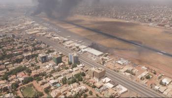 آثار المعارك في العاصمة السودانية الخرطوم - أرشيفية