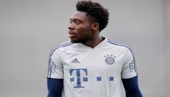 ألفونسو ديفيز لاعب بايرن ميونخ الألماني