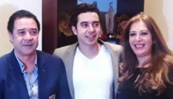 مدحت صالح وليلى صديق رفقة ابنهما - أرشيفية