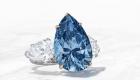 Christie's vend un diamant bleu rare pour plus de 40 millions de dollars