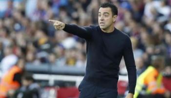 تشافي هيرنانديز مدرب برشلونة الإسباني