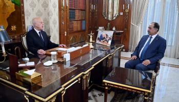 جانب من لقاء الرئيس قيس سعيد بوزير الداخلية كمال الفقي