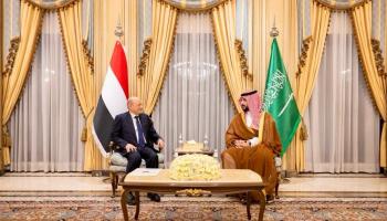 وزير الدفاع السعودي ورئيس مجلس القيادة الرئاسي باليمن
