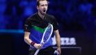 Tennis: Daniil Medvedev domine Alexander Zverev et file en demi-finales du Masters à Turin