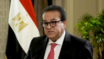 ما علاقة تغير المناخ بصحة الإنسان؟ وزير الصحة المصري يُجيب (فيديو)