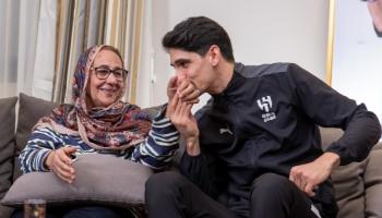 ياسين بونو ووالدته