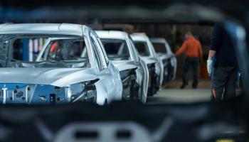 فورد تخطط للاستغناء عن عدد كبير من المهندسين