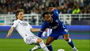لوكا مودريتش ضد الهلال