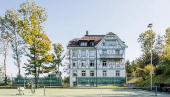 مدرسة Institut auf dem Rosenberg