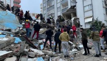 جانب من آثار الزلزال بتركيا