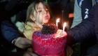 برگزاری جشن تولد در میان آوارها در ترکیه! (+ویدئو)