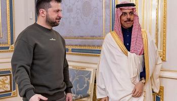 الرئيس الأوكراني يستقبل وزير خارجية السعودية