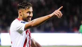 يوسف بلايلي مهاجم منتخب الجزائر