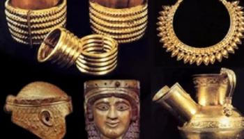 قطع ذهبية من كنز النمرود الأثري
