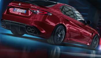 موديل كهربائي من ألفا روميو Giulia Quadrifoglio