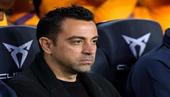 تشافي هيرنانديز مدرب برشلونة الإسباني