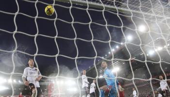 ليساندرو مارتينيز لاعب مانشستر يونايتد أمام ليفربول