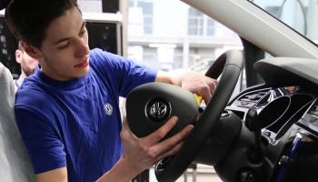 فولكس فاجن تطلق استدعاء آخر لـ270 ألف سيارة