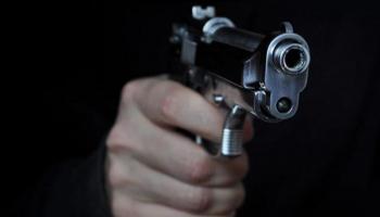 القاتل أطلق 30 طلقة على الضحايا- توضيحية