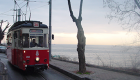 İstanbul’da tramvay raydan çıktı, seferler aksadı
