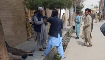 أفغان في موقع الحادث