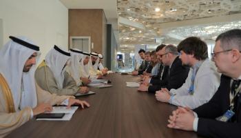 جانب من لقاء صقر غباش وأولكسندر كورنينكو