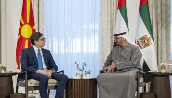 الشيخ محمد بن زايد آل نهيان خلال لقائه رئيس مقدونيا