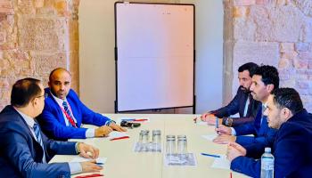 وفد الحكومة اليمنية المشارك في محادثات الأسرى