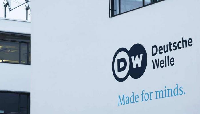 Κλείνει το Τουρκικό Γραφείο Διασύνδεσης της DW λόγω «χωρίς άδεια εργασίας»!