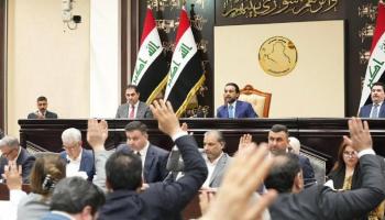 جانب من جلسة البرلمان للمصادقة على القانون