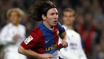 ميسي حين سجل هاتريك ضد ريال مدريد في 2007