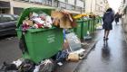 Paris’te ’mezarda emeklilik’e karşı çöp toplayıcıları süresiz greve çıkıyor 