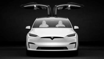 موديل Tesla Model X Plaid