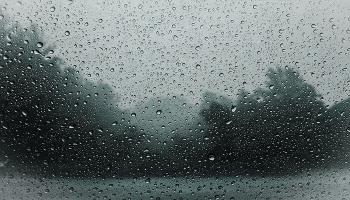 هل المطر من علامات ليلة القدر