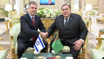 وزير الخارجية الإسرائيلي في عشق اباد