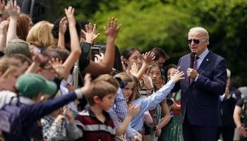 بايدن مع الأطفال