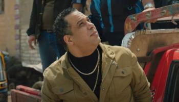 مصطفى درويش في مشهد من المسلسل