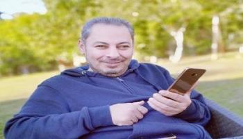 الشاعر الراحل أيمن الطويل